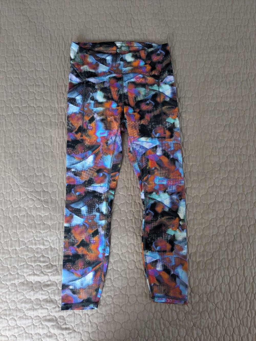 Lululemon Womens 6 Power Thru High-Rise Tight 25" Hyper Drift Multi Running Yoga